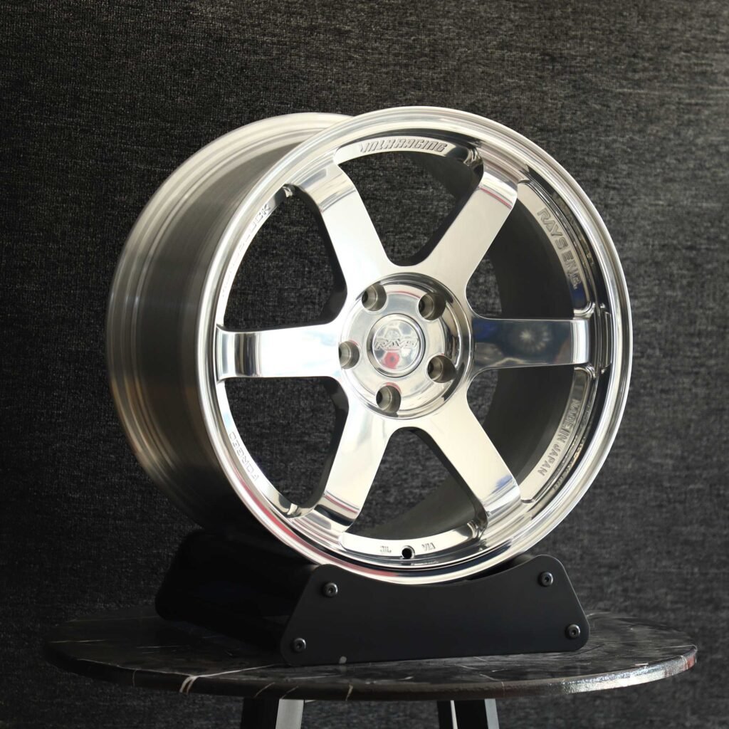 Rays Volk Racing Gloss White 6-Spoke Forged Wheels - Ford Mustang / Chevrolet Corvette Fitment (5-Lug) view 4