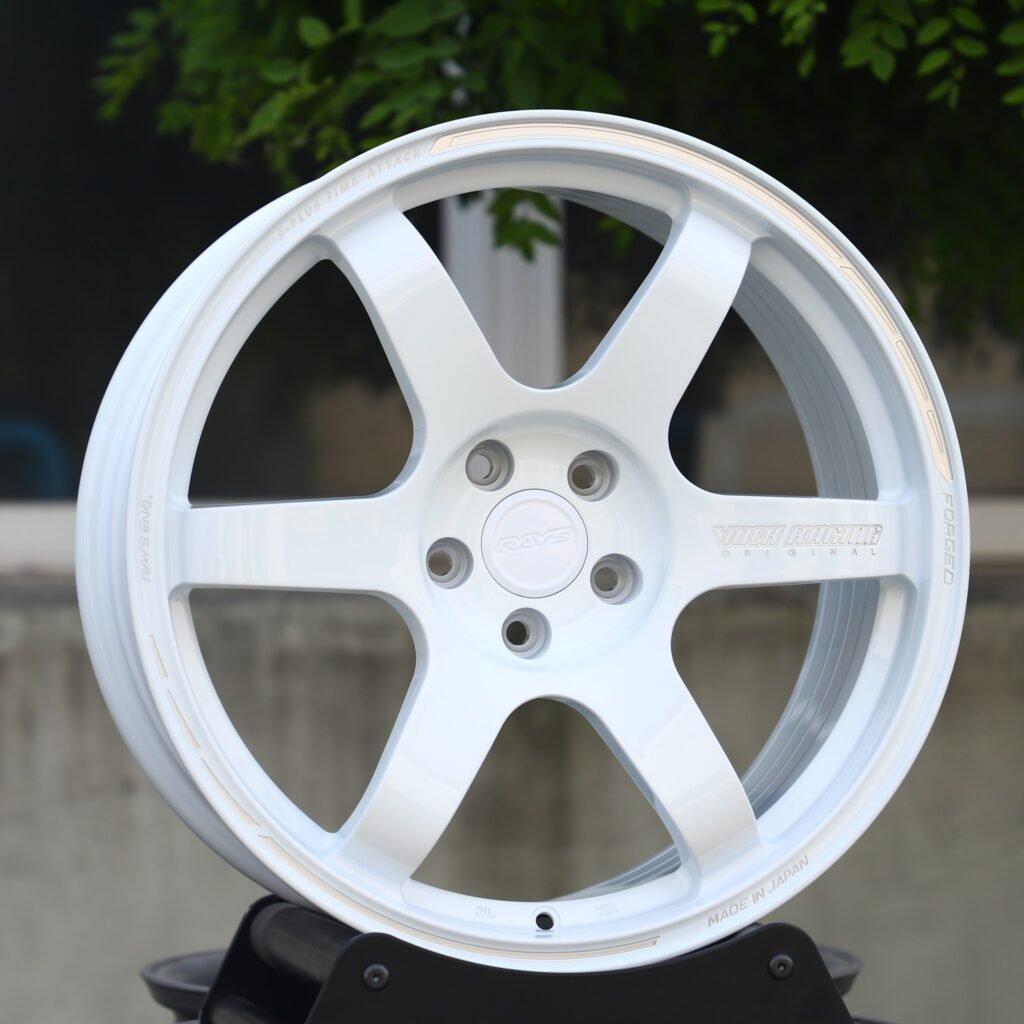 Subaru WRX wheels – Gloss White 6-Spoke (Rays Volk Racing TE37-Style), angled view