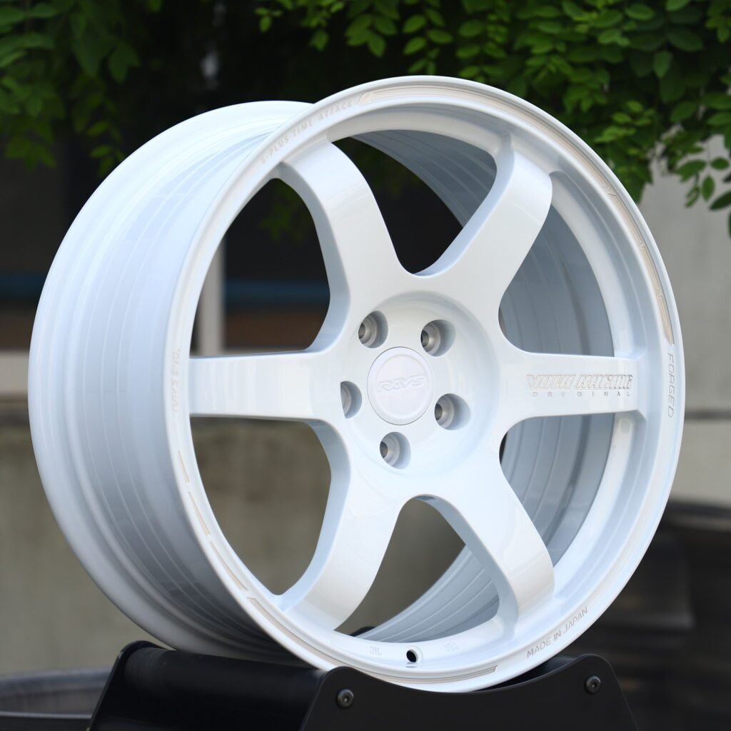 5x100 wheels – Gloss White 6-Spoke (Rays Volk Racing TE37-Style), side view
