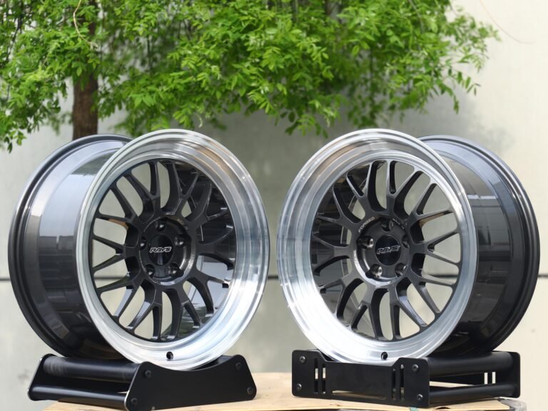 Nissan 370Z wheels – Rays Volk Racing Gray Deep Lip, front view