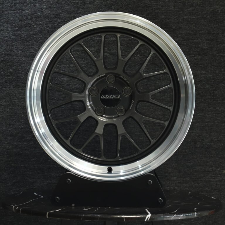 Nissan 370Z wheels – Rays Volk Racing Matte Silver 10 Y-Spoke Deep Lip, front view