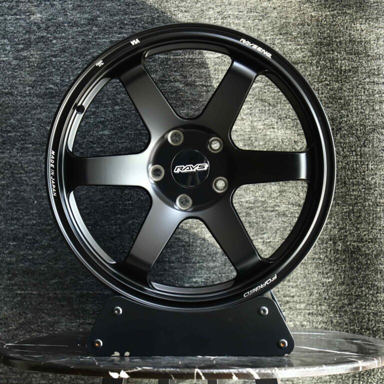 Nissan 370Z wheels – Rays Volk Racing Matte Silver 6-Spoke, front view