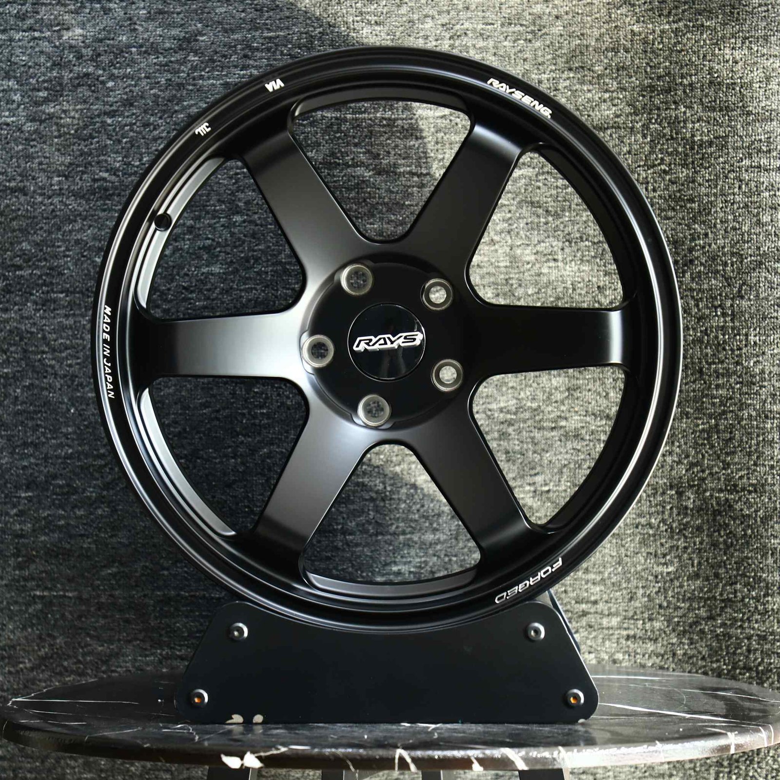Nissan 370Z wheels – Rays Volk Racing Matte Silver 6-Spoke, front view