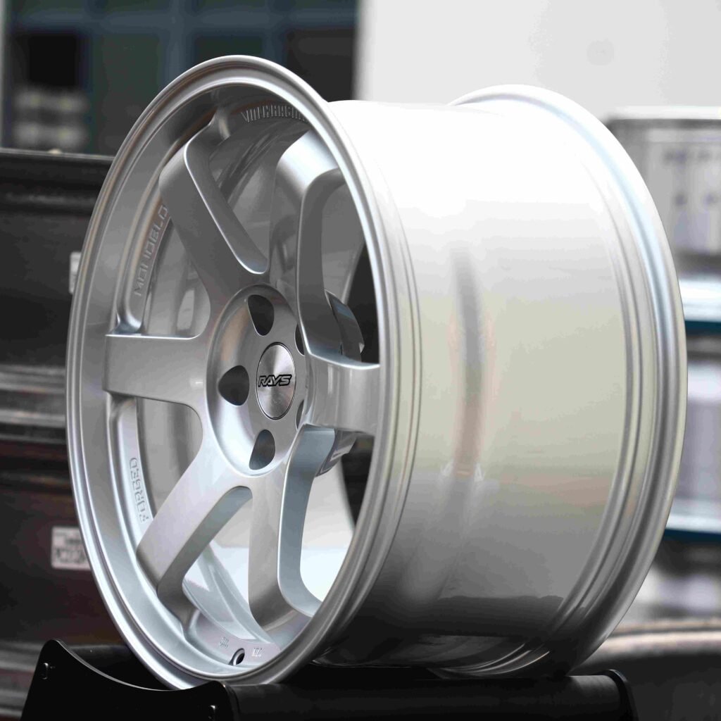 5x100 wheels – Bright Silver (Rays Volk Racing TE37-Style), side view