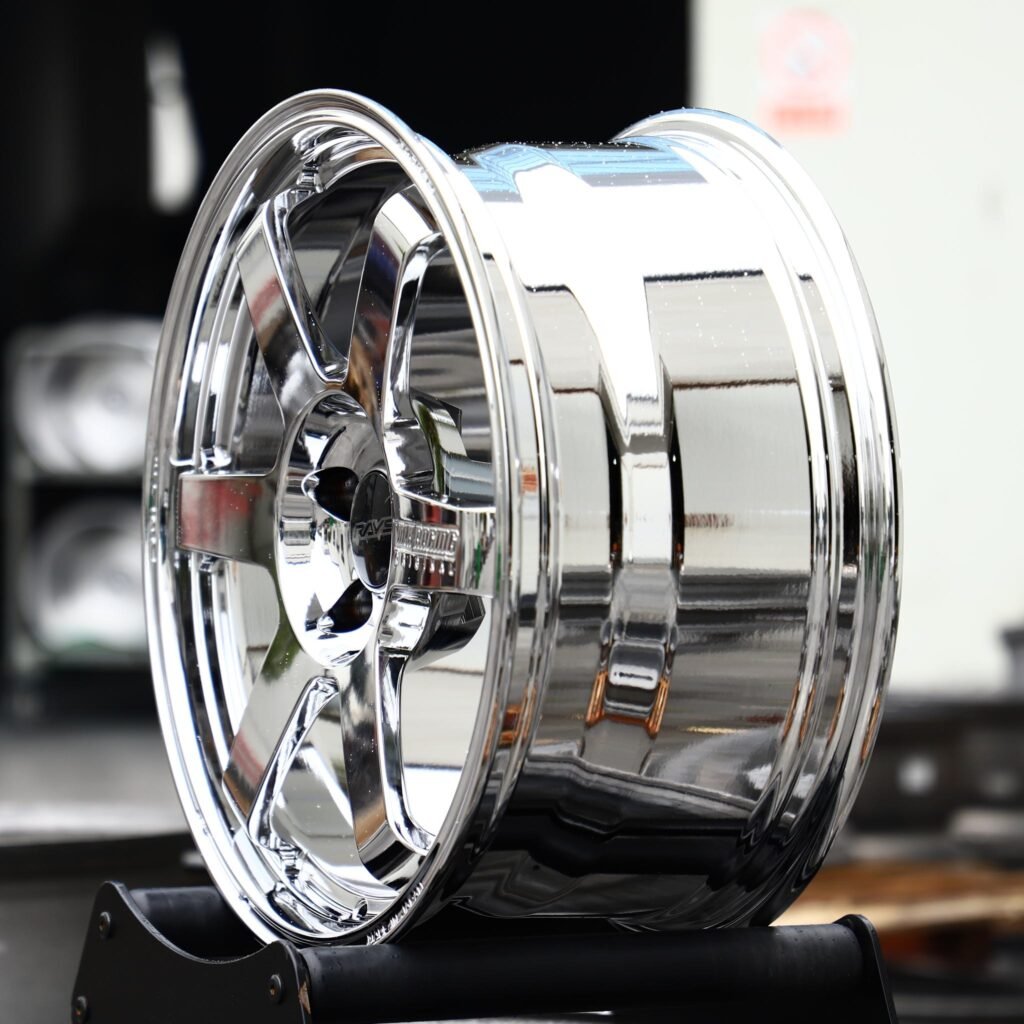 5x100 wheels – Chrome Custom (Rays Volk Racing TE37-Style), side view