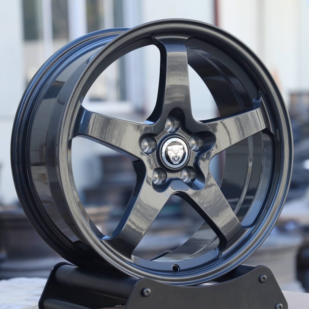 Rays Volk Racing TE37 Light Gunmetal 5-Spoke Deep Lip Forged Wheels - Jaguar F-Type / BMW M3 Fitment (5-Lug) view 3