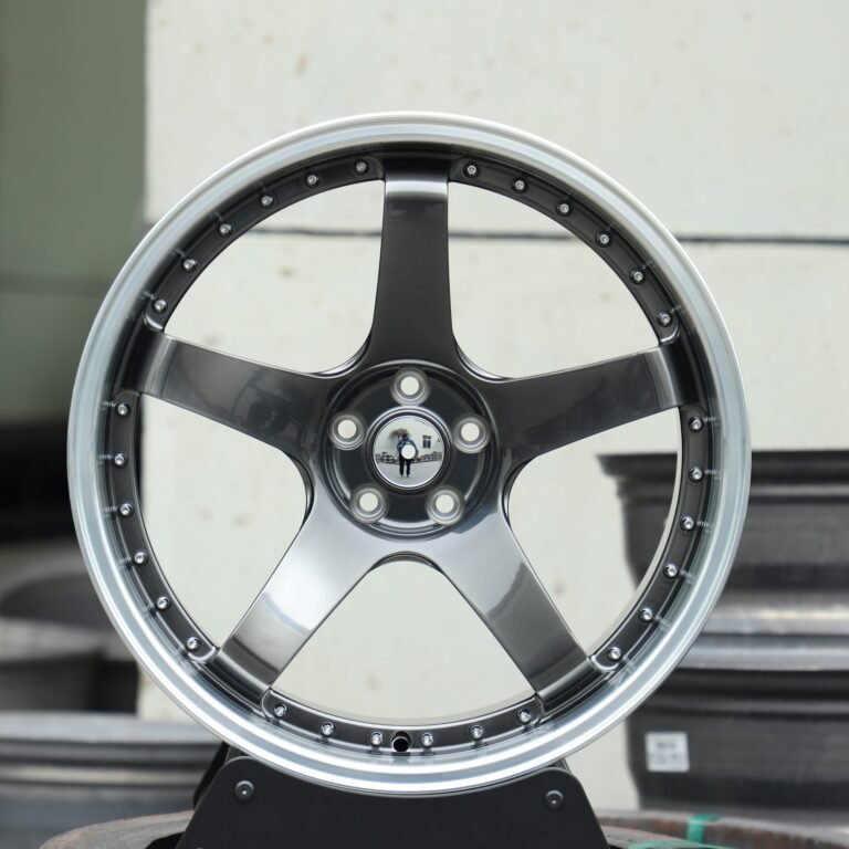 BMW M3 wheels – Metallic Gray 6-Spoke Riveted Deep Lip (Rays Volk Racing TE37-Style), front view