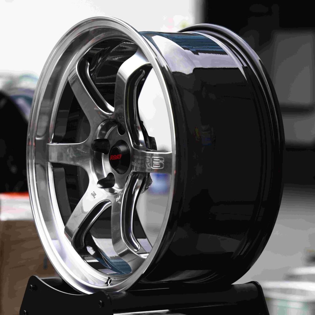 5x100 wheels – Metallic Gray (Rays Volk Racing TE37-Style), side view