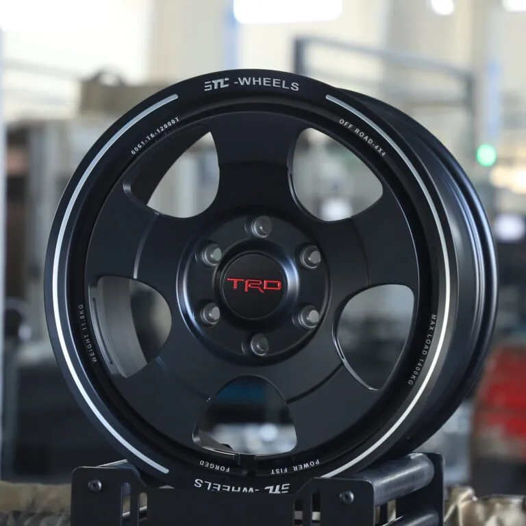 Toyota Tacoma wheels – 5-Spoke Deep Lip (TRD-Style), front view
