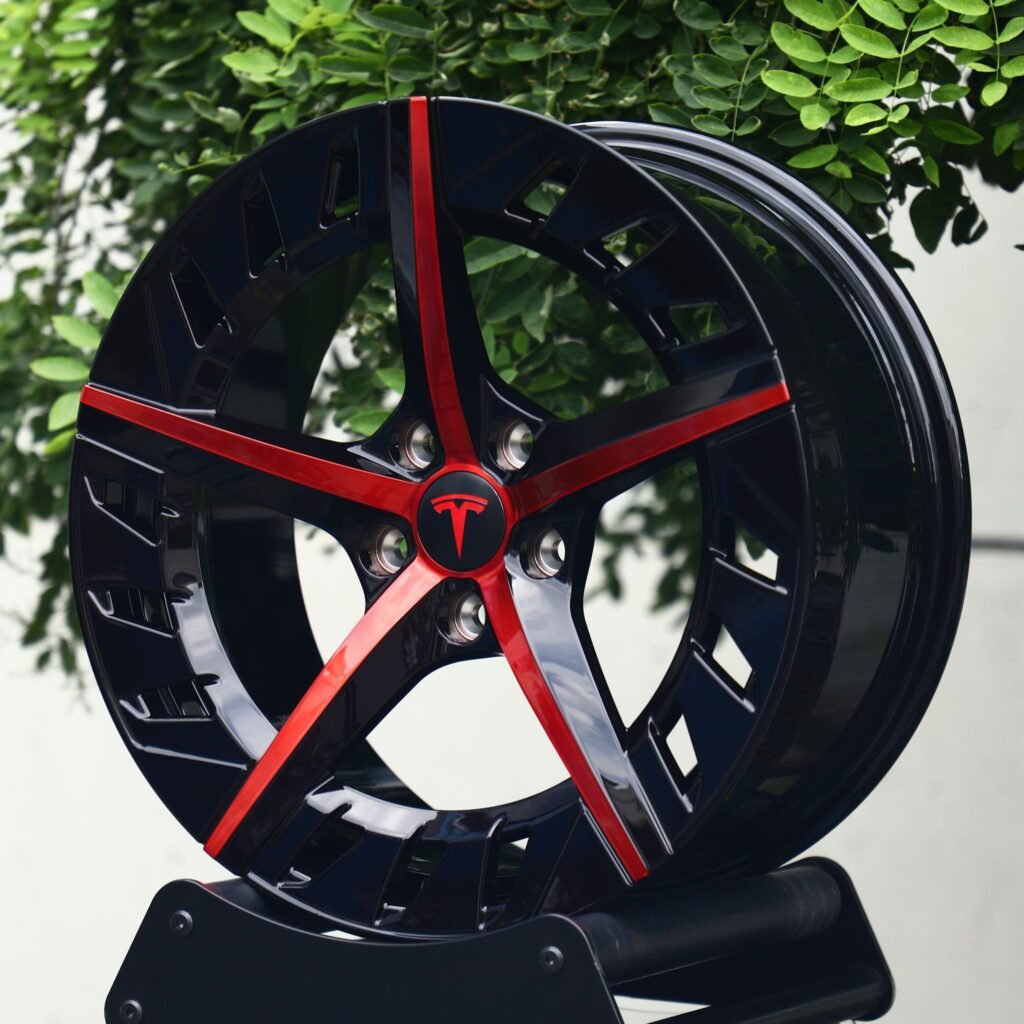 Tesla Model S wheels – Red / Black 5-Spoke Machined Face, angled view