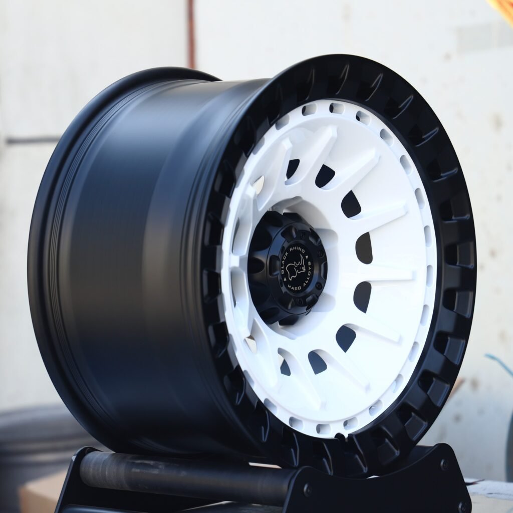 Chevrolet Silverado 1500 wheels – Rhino Custom Finish Double Ring Lip, lip and barrel detail