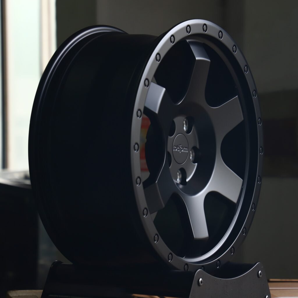 6x139.7 wheels – Rotiform Gloss Black Exposed Bolt Detail, side view