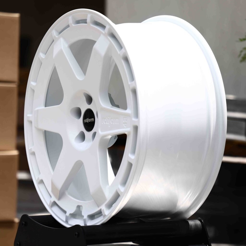 5x112 wheels – Gloss White 6-Spoke (Rotiform SIX-Style), side view