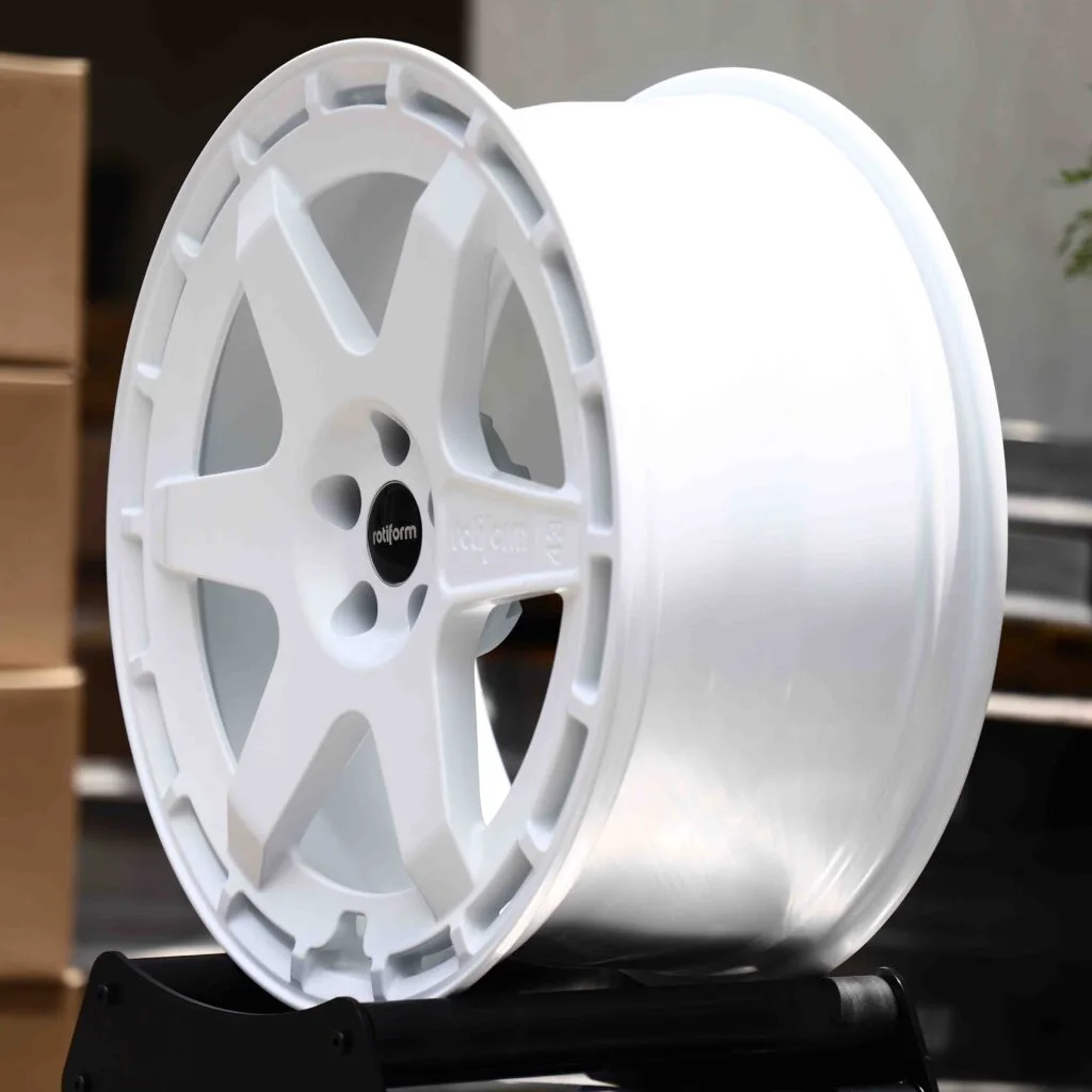 5x112 wheels – Gloss White 6-Spoke (Rotiform SIX-Style), side view