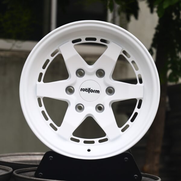 Toyota Tacoma wheels – Gloss White Deep Lip (Rotiform SIX-Style), front view