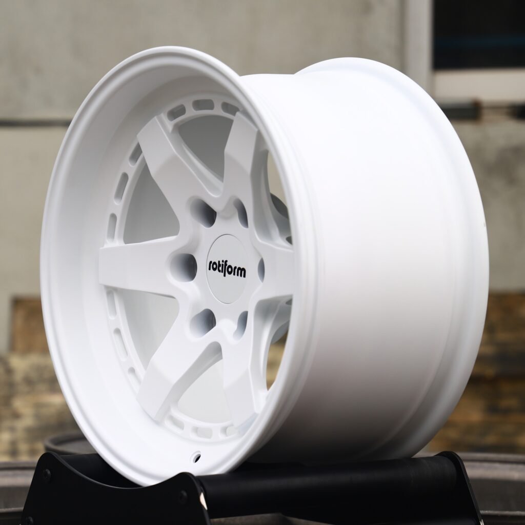 6x139.7 wheels – Gloss White Deep Lip (Rotiform SIX-Style), side view