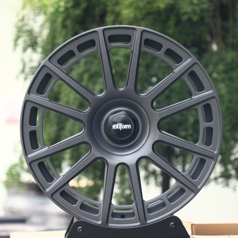 Volkswagen Golf GTI wheels – Rotiform Matte Silver 12-Spoke Double-Ring, front view