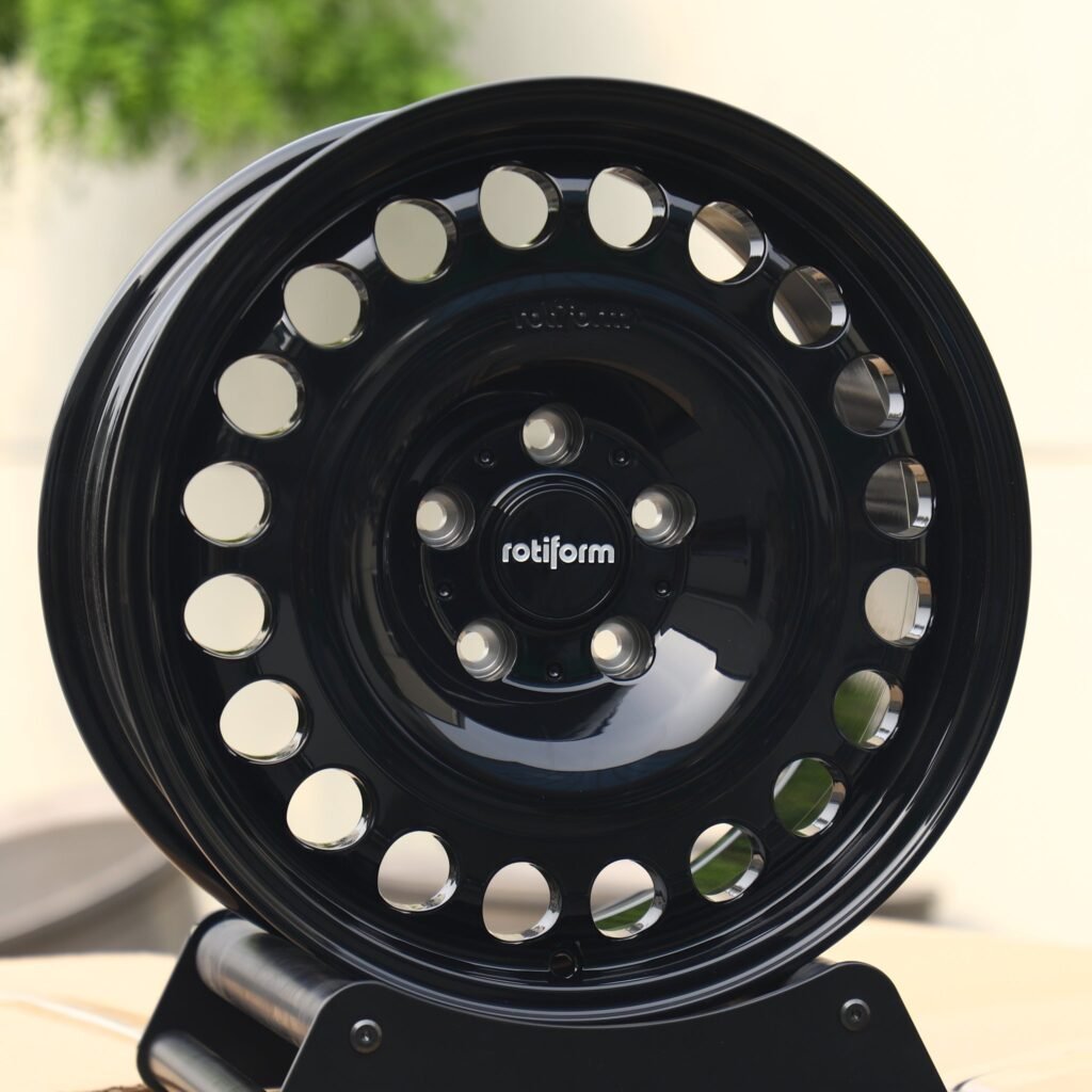 Audi RS3 wheels – Rotiform Matte Silver Full-Face, angled view