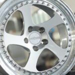 ANK-64180 — спицы крупным планом