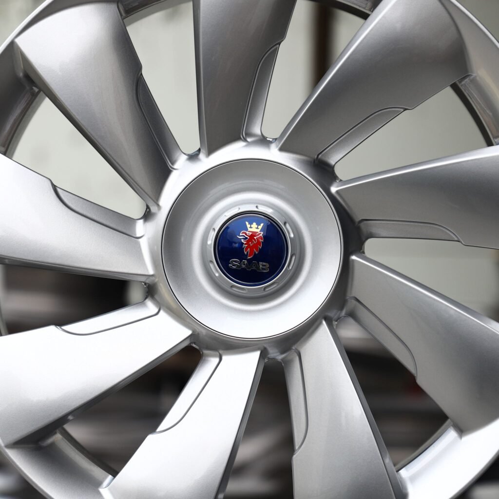 Saab 9-3 wheels – Hyper Silver Turbine 10-Spoke (Saab OEM-Style), lip and barrel detail