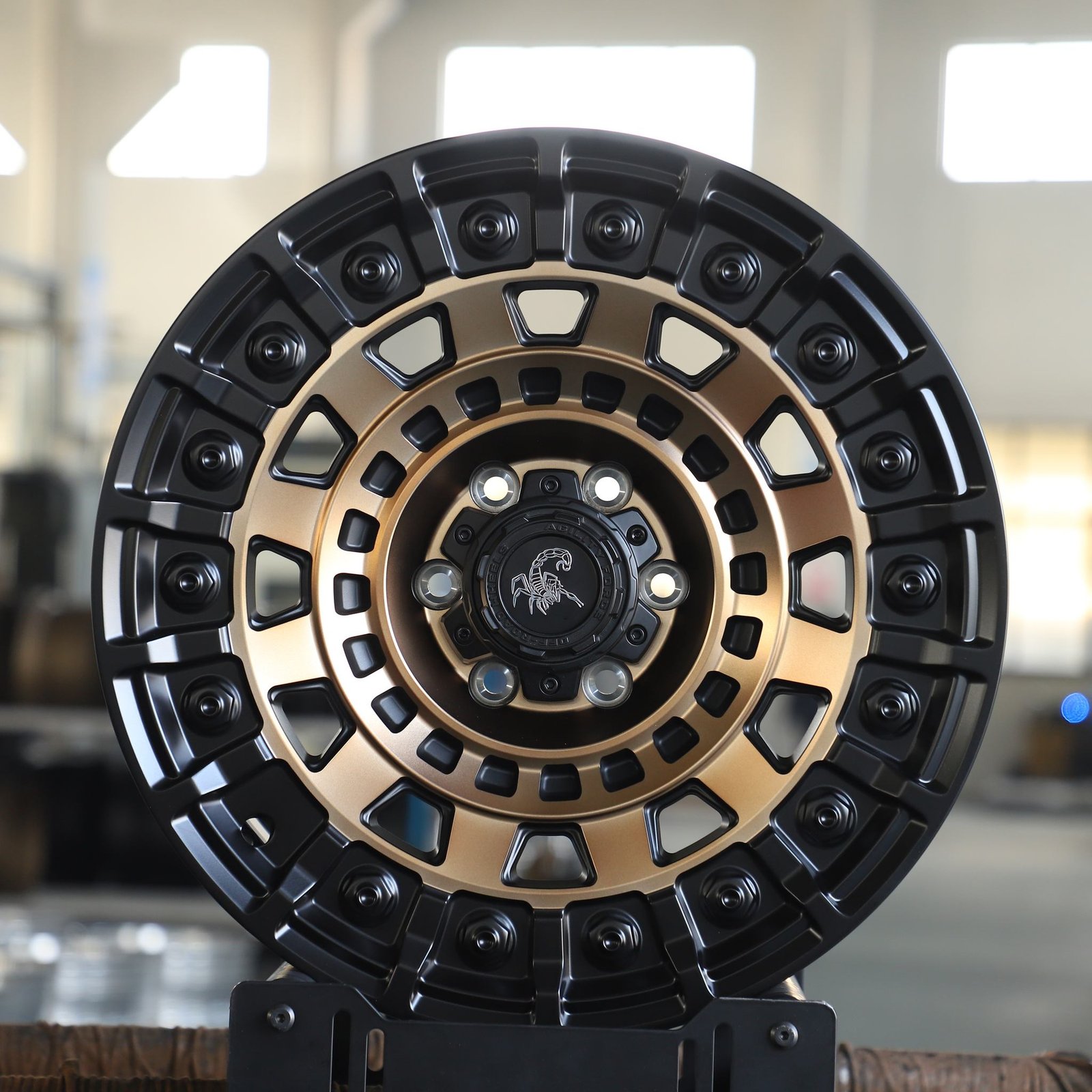 Toyota 4Runner wheels – Scorpion Custom Finish Exposed Bolt Detail, front view