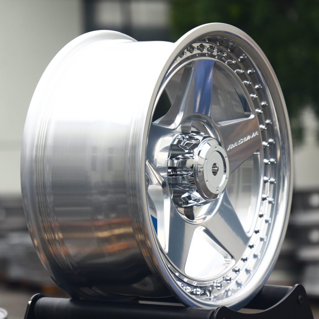 6x139.7 wheels – Silver 5-Star Spoke Faux Rivet, side view