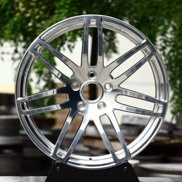 Audi A6 wheels – Silver 6-Spoke, front view