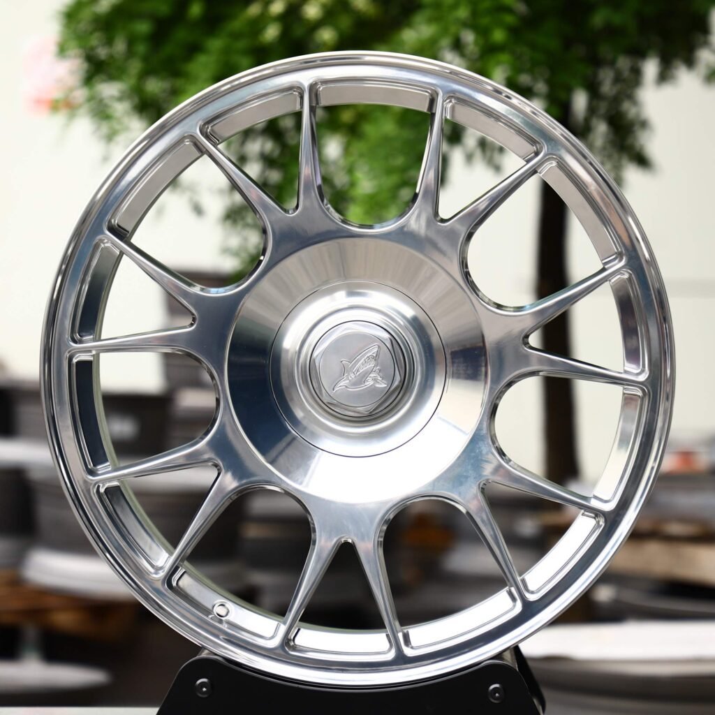 Audi A6 wheels – Silver 7 Y-Spoke Full-Face, front view