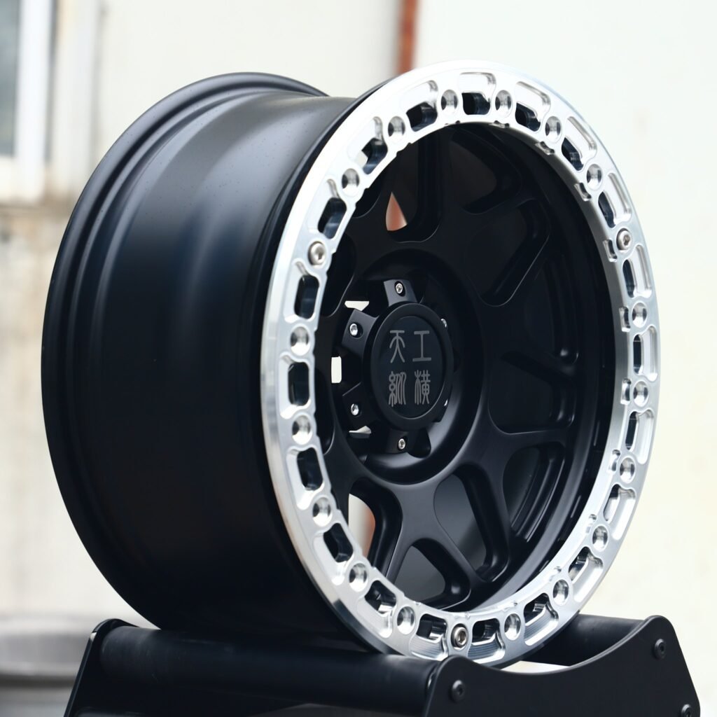 6x139.7 wheels – Silver / Gloss Black Custom, side view
