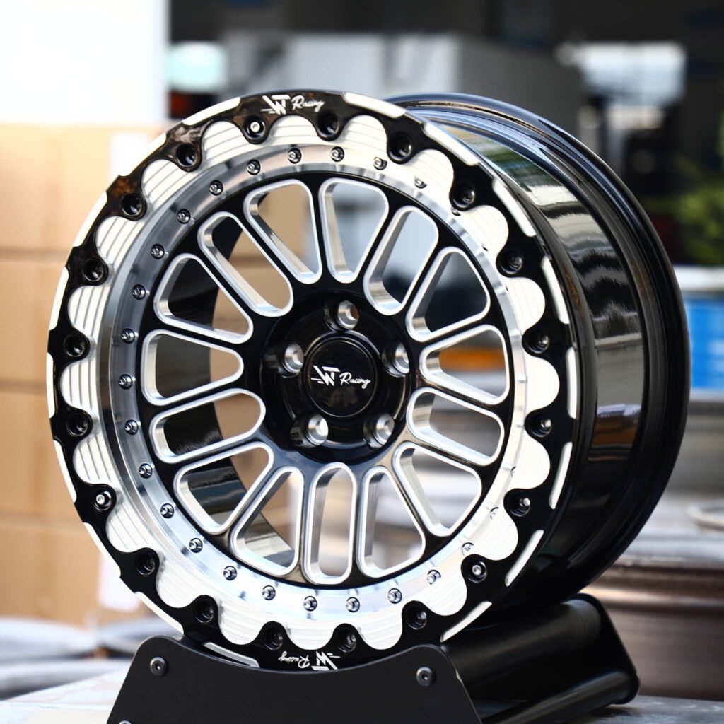 Toyota 4Runner wheels – Silver / Gloss Black Custom Racing, angled view