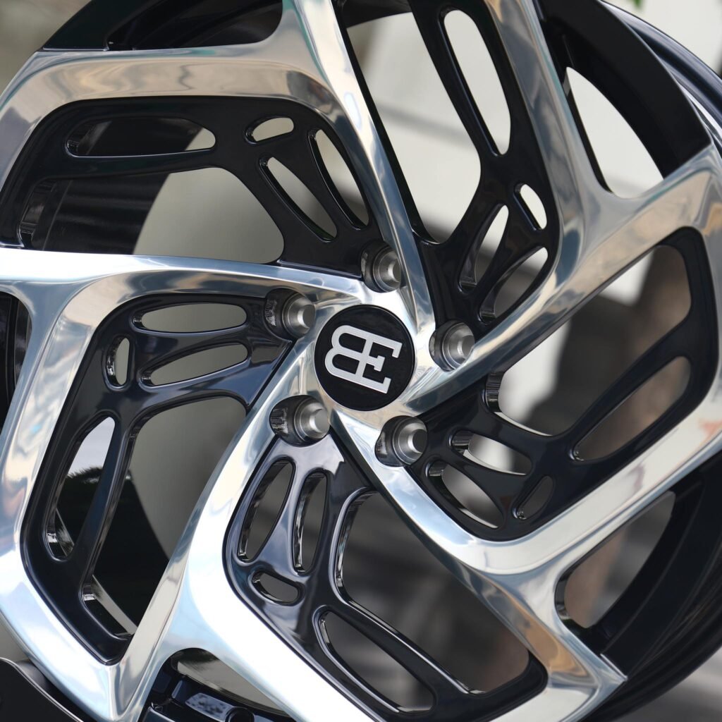 Bugatti Chiron wheels – Silver / Gloss Black Directional Machined-Face (Bugatti OEM-Style), lip and barrel detail