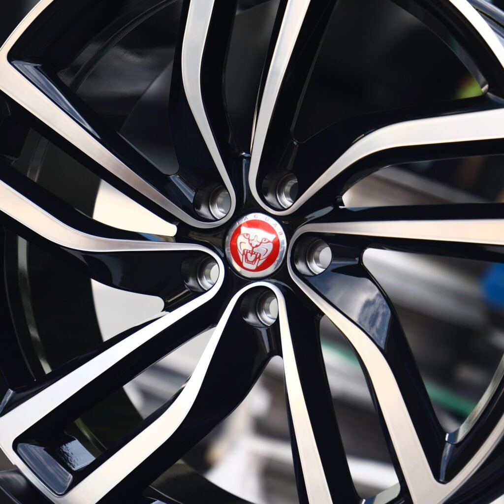 5x108 wheels – Silver / Gloss Black Machined Face (Jaguar OEM-Style), side view