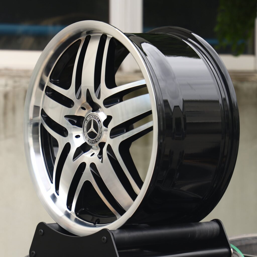 5x112 wheels – Silver / Gloss Black Machined Face, side view