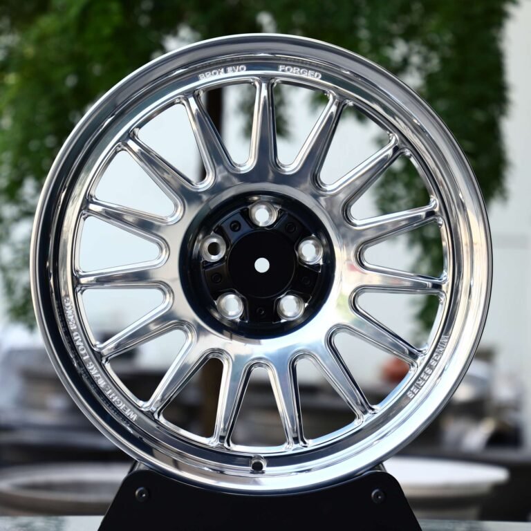 Toyota 4Runner wheels – Silver Multi-Spoke Deep Lip, front view