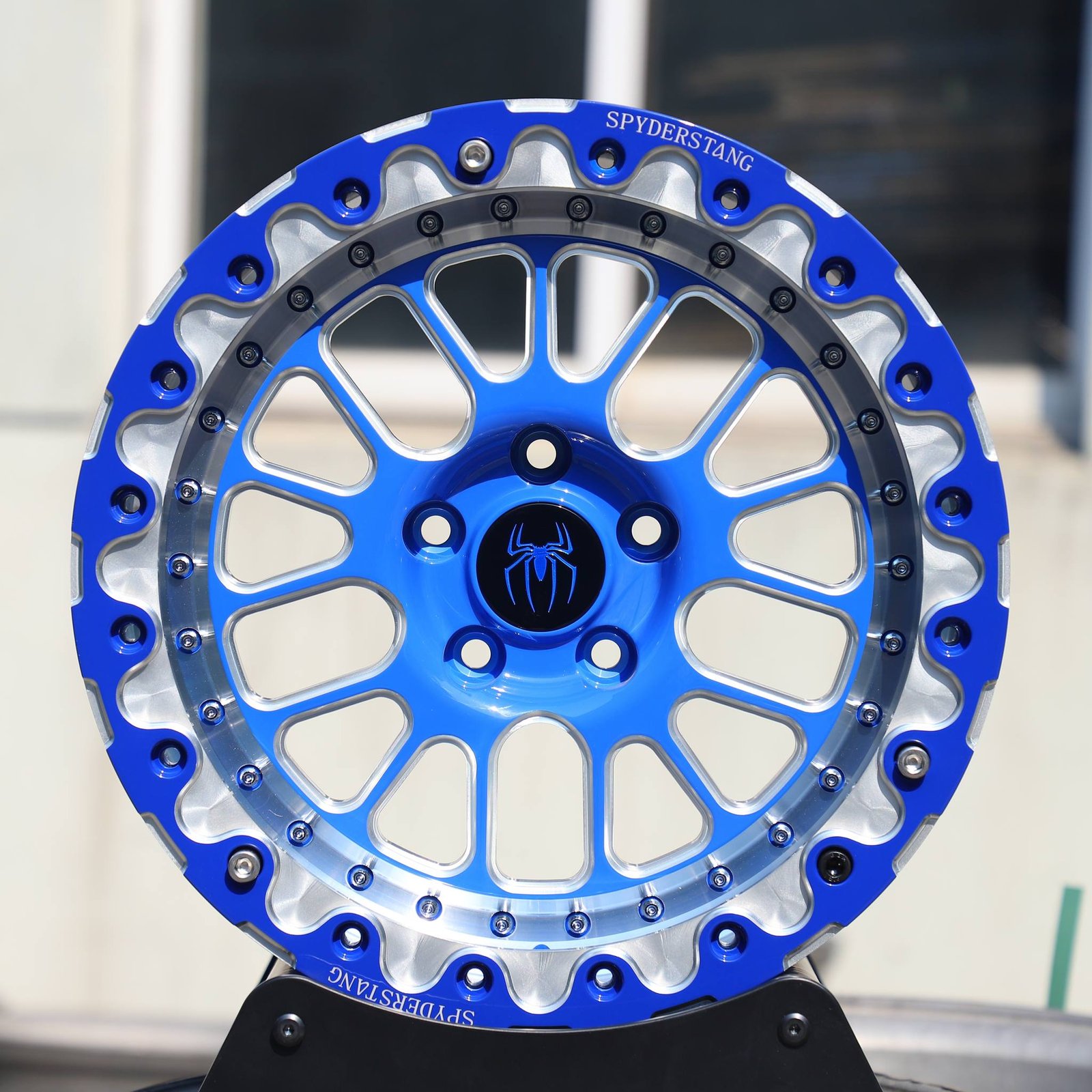 Toyota Tacoma wheels – Spyderstang Blue Beadlock, front view