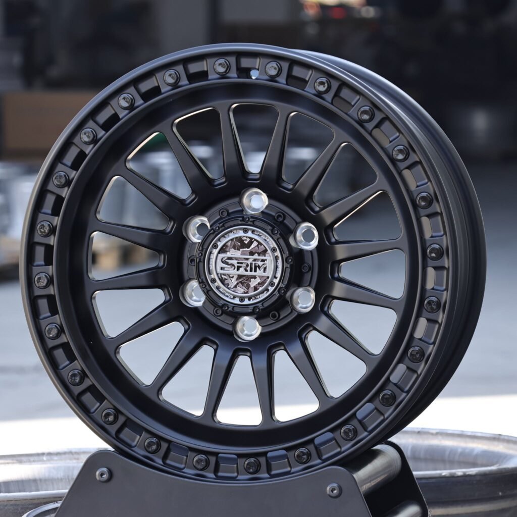 Toyota Tacoma wheels – SRIM Custom Finish Exposed Bolt Detail, angled view