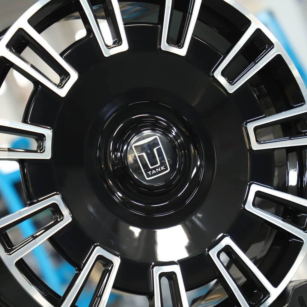Tank Style Gloss Black Multi-Spoke Machined Face Forged Wheels - Tank 300 / Tank 500 Fitment (6-Lug) view 4