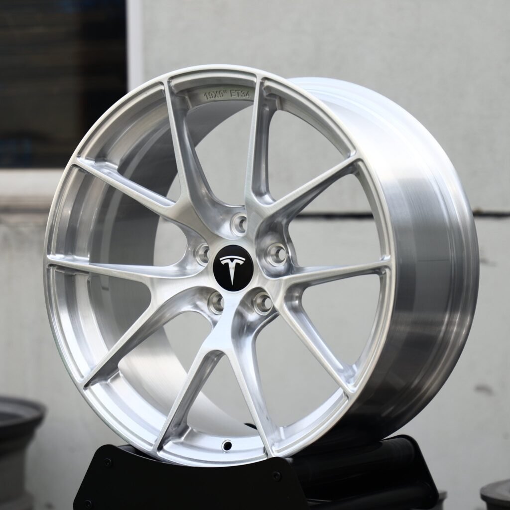 5x114.3 wheels – Brushed Silver 5 Y-Spoke (Tesla OEM-Style), side view