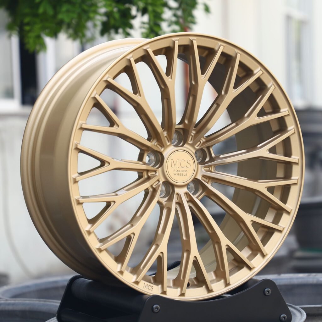 BMW M3 wheels – Titanium 15-Spoke, angled view