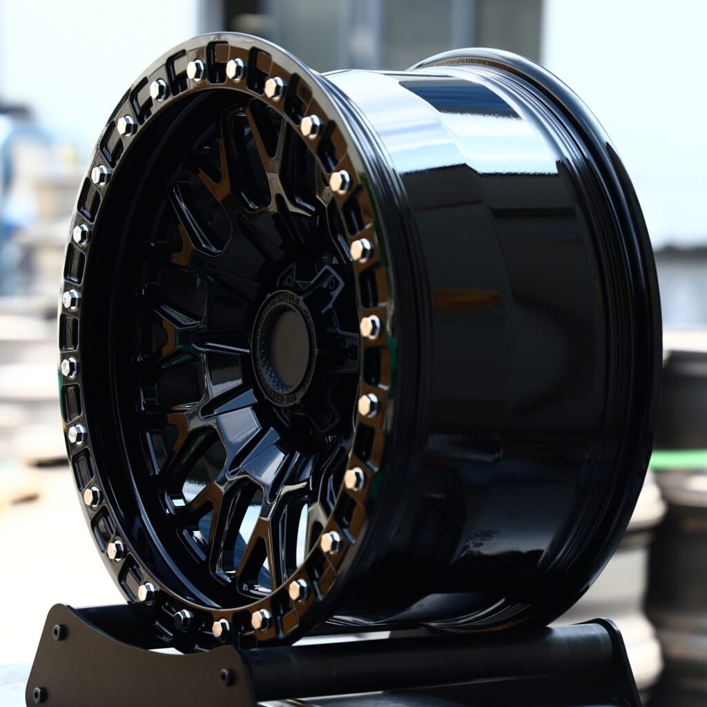 6x139.7 wheels – Gloss Black Mesh Beadlock, side view