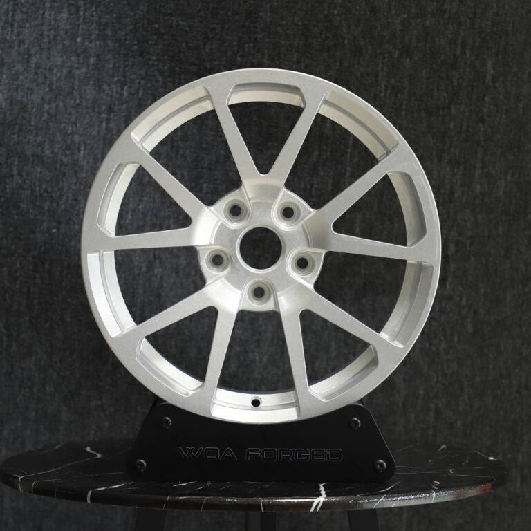 Toyota GR86 / Honda Civic Type R Forged Wheels – Bright Silver 5 V-Spoke, front view