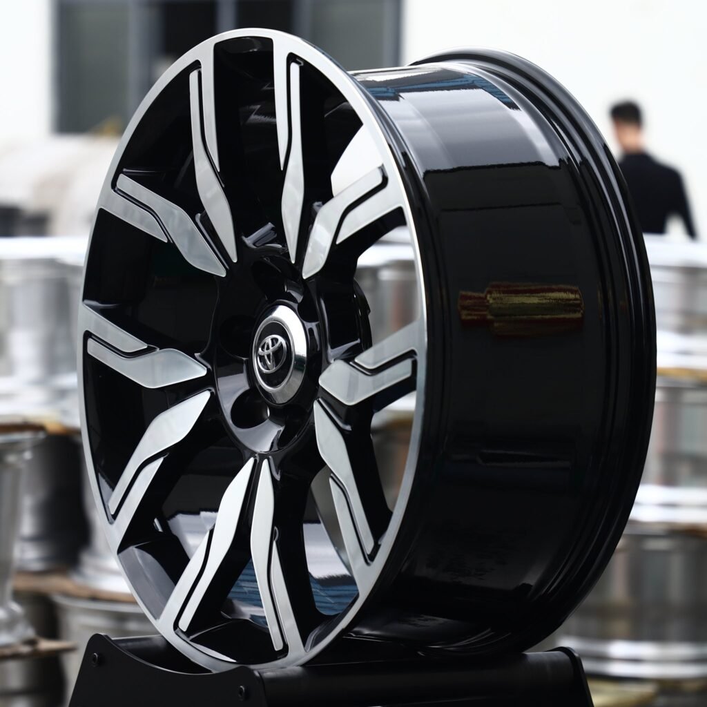 6x139.7 wheels – Gloss Black / Machined 5 Split-Spoke (Toyota OEM-Style), side view