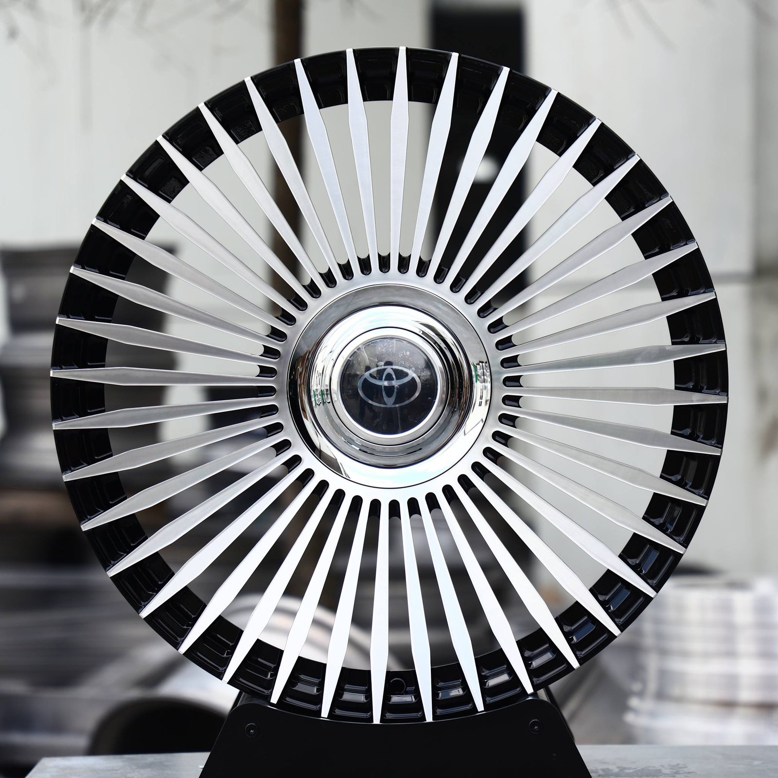 Toyota Camry wheels – Gloss Black Machined Turbine Multi-Spoke (Toyota OEM-Style), front view