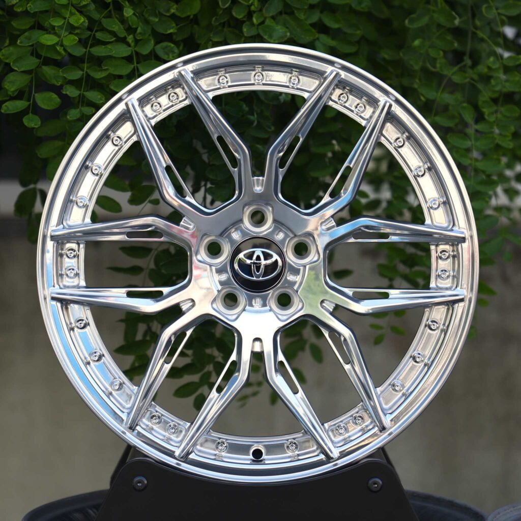 Toyota 4Runner wheels – Custom Finish Faux 2-Piece Petal Riveted, front view
