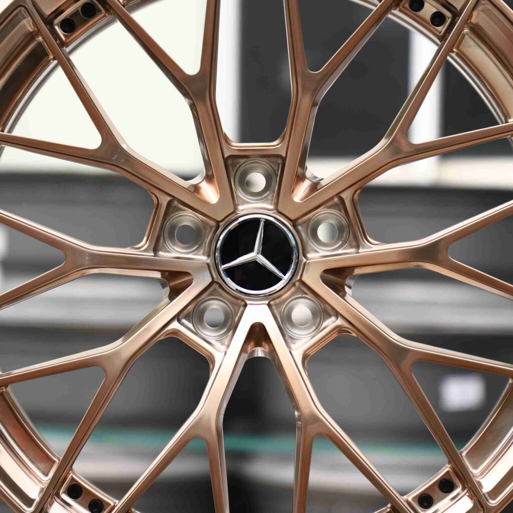 Audi Q7 wheels – Transparent Copper 10 Y-Spoke Riveted, lip and barrel detail
