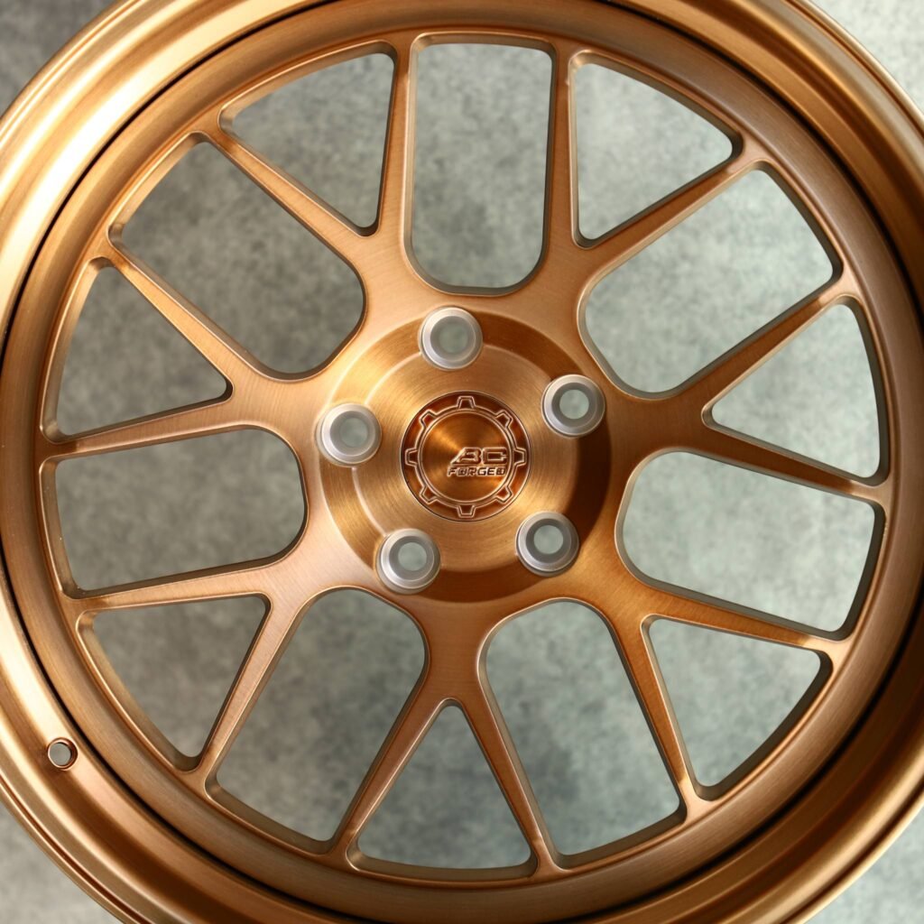 BMW M4 F82 wheels – Transparent Copper 2-Piece Deep Lip, lip and barrel detail