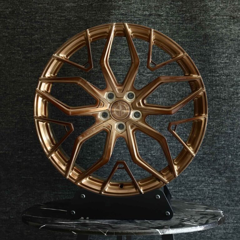 Porsche 911 wheels – Transparent Copper Petal, front view