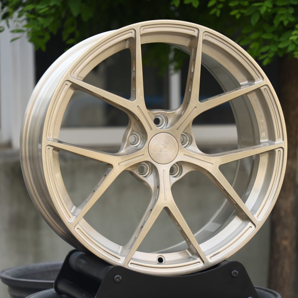 Audi A6 C8 wheels – Transparent Frozen Gold 5 Y-Spoke (Audi OEM-Style), angled view