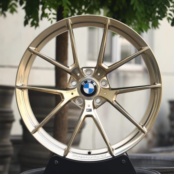 BMW M3 wheels – Transparent Frozen Gold 5 Y-Spoke (BMW Style 763M), front view