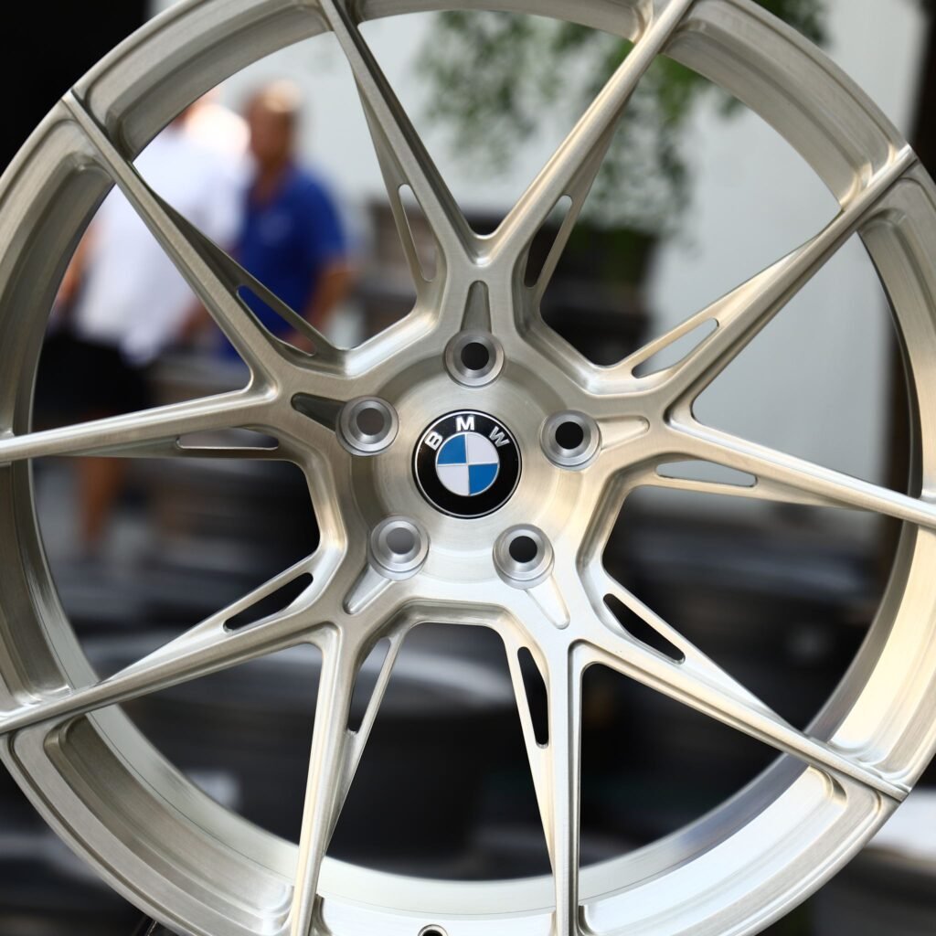 BMW M2 F87 wheels – Transparent Gold 5 Y-Spoke (BMW OEM-Style), lip and barrel detail